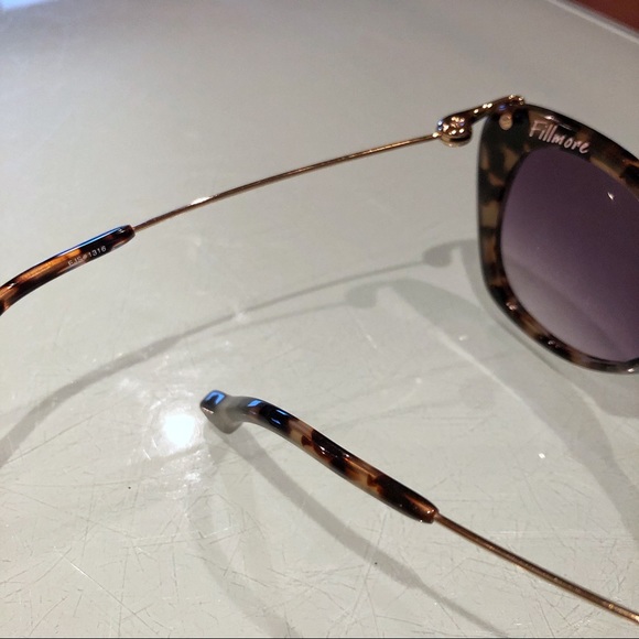 Elizabeth and James Fillmore Tortoise Sunglasses - Picture 2 of 4
